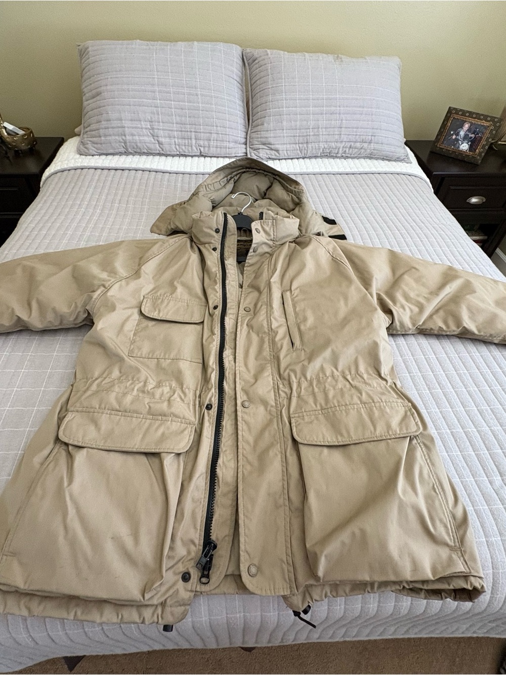 Eddie Bauer Khaki Outdoor Outfitter Hooded Puffer Jacket
